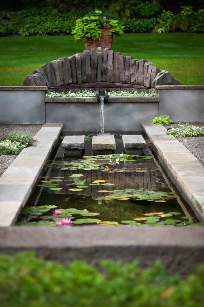 Top-rated landscape design experts serving Sylvan Lake, MI - AguaFina Gardens International