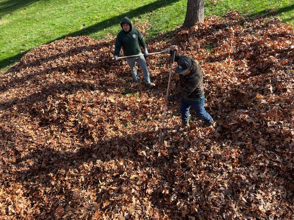 Reliable lawn mowing service in Tulsa, OK - Aguilar Brothers Lawn & Landscape