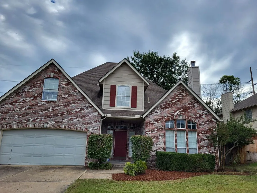 Custom lawn mowing service experts serving Tulsa, OK - Aguilar Brothers Lawn & Landscape