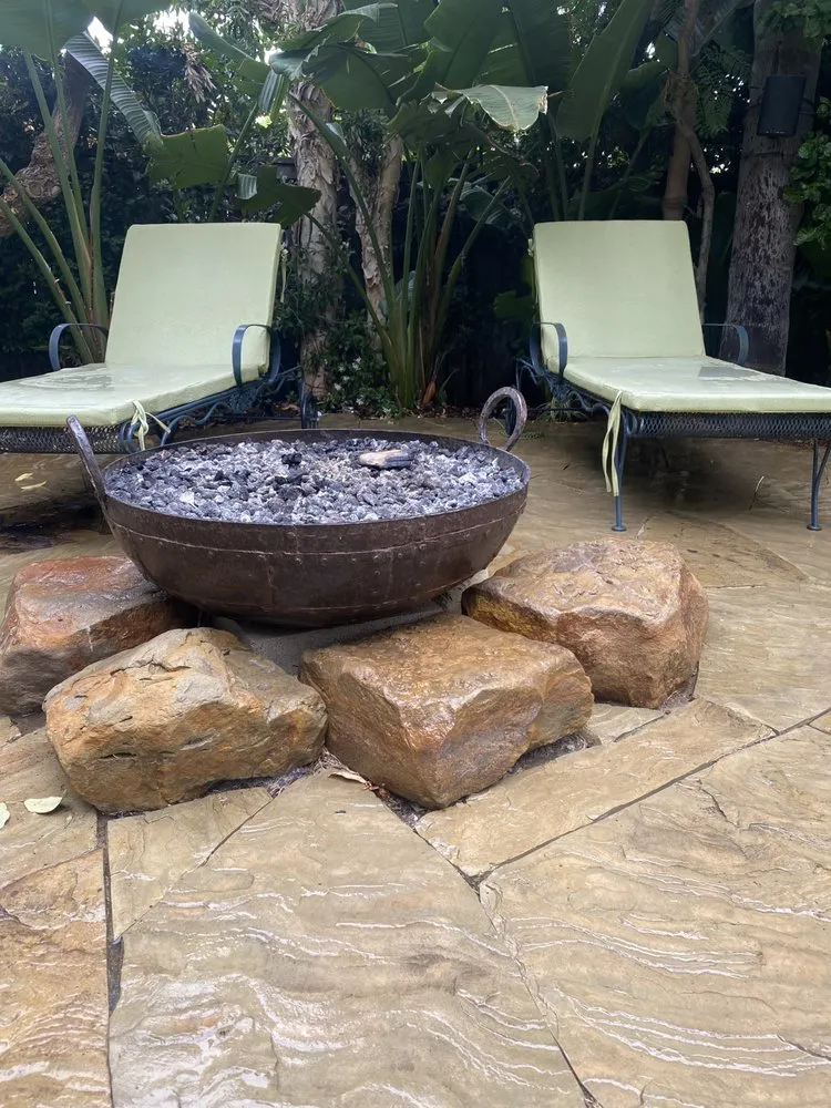 Affordable yard cleanup service in Rancho Palos Verdes, CA by Aguilar landscape