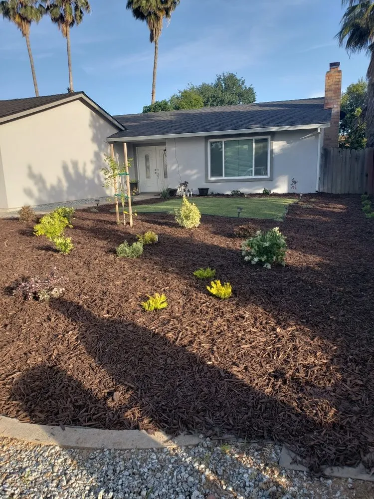 Affordable landscape design in Rancho Cordova, CA - Aguilar Landscaping & Maintenance