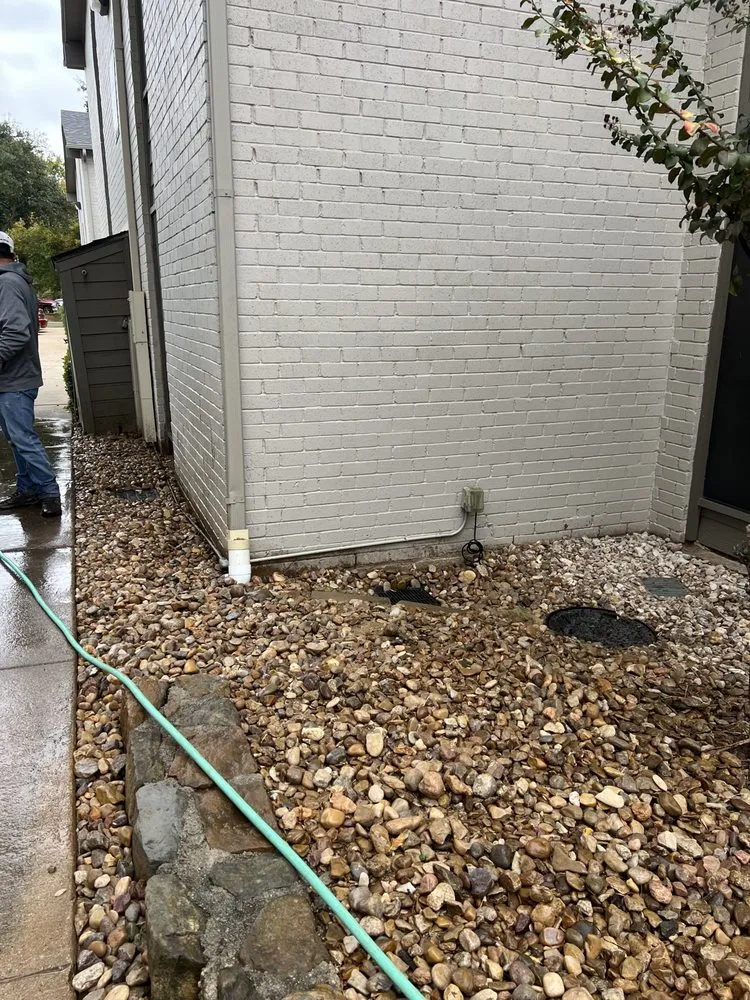 Reliable garden landscaping for homes across Dallas, TX - Aguilar Landscaping