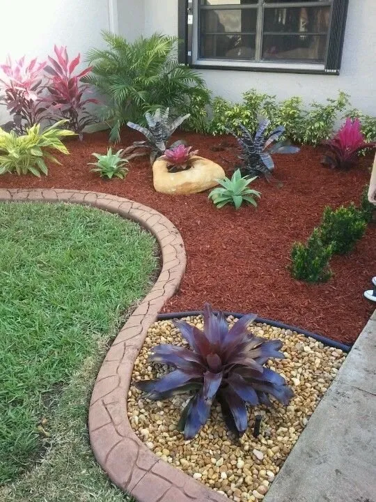 Custom yard cleanup service in El Dorado, AR - Aguilar Landscaping