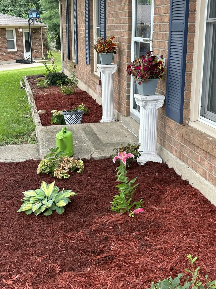 Custom outdoor landscaping in Georgetown, KY by Aguilar lawn care