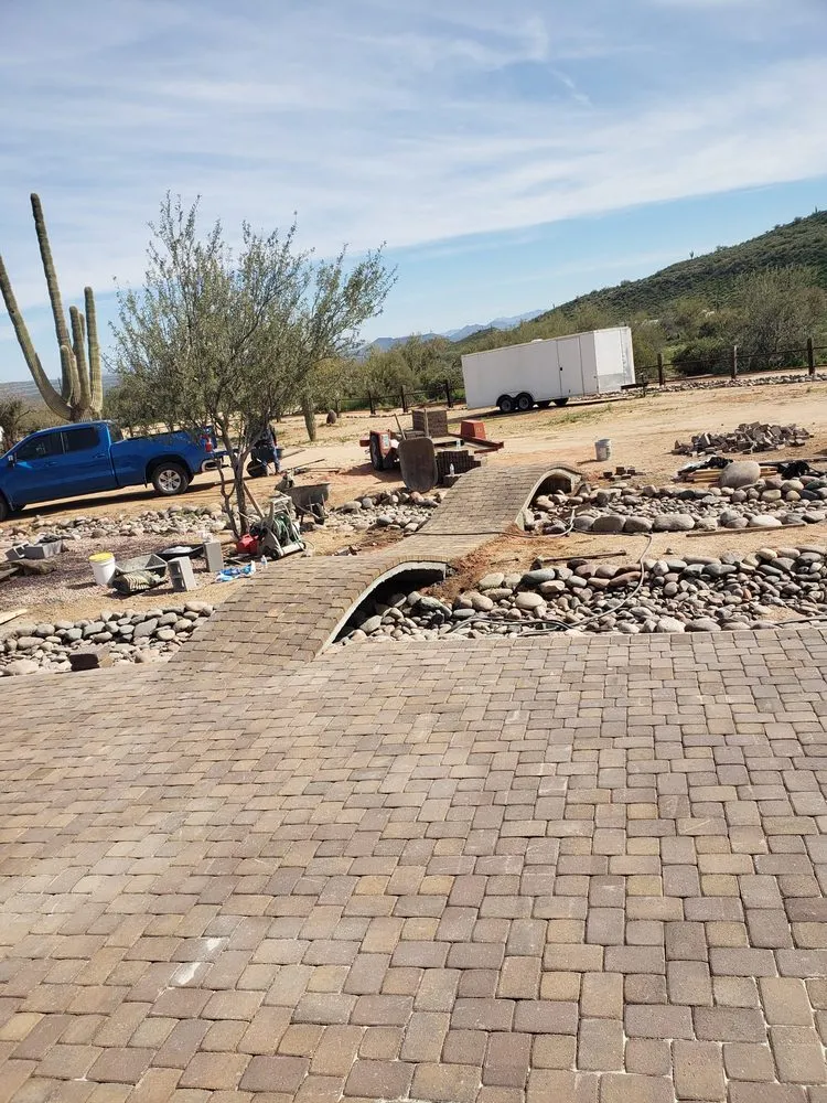 Local garden landscaping in Phoenix, AZ - Aguilar Pavmore