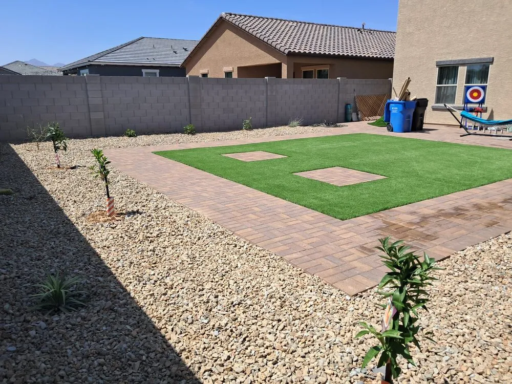 Trusted lawn mowing service experts serving Phoenix, AZ - Aguilar Pavmore