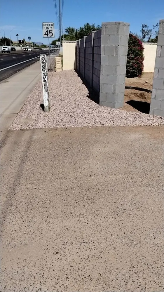 Expert outdoor landscaping with custom design across Phoenix, AZ - Aguilar Pavmore