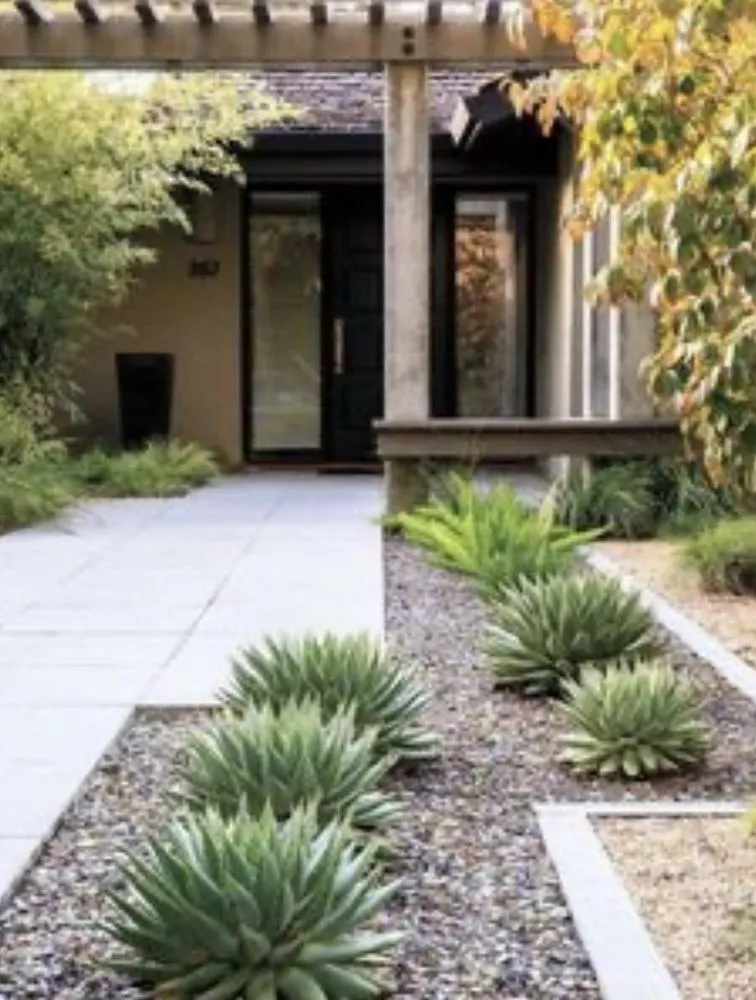 Affordable residential landscaping near you across Altadena, CA - Aguilar Tree & Landscaping