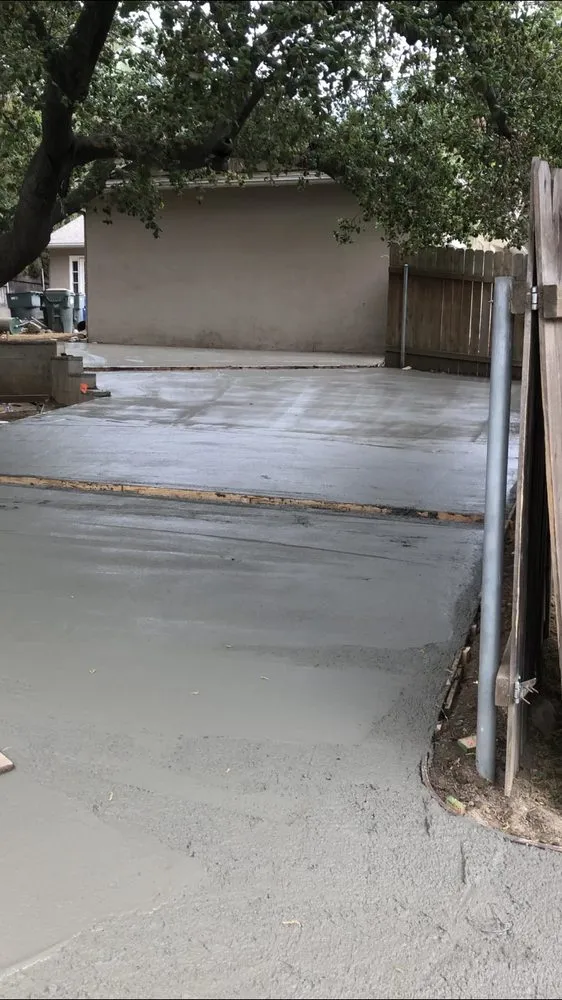 Affordable yard cleanup service for residential properties across Altadena, CA - Aguilar Tree Service and Landcape Design