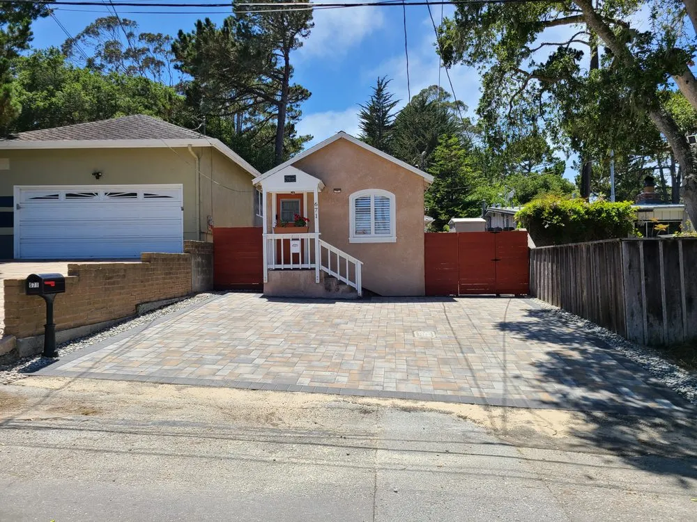 Trusted yard cleanup service for beautiful yards across Monterey, CA - Aguilar's Landscaping