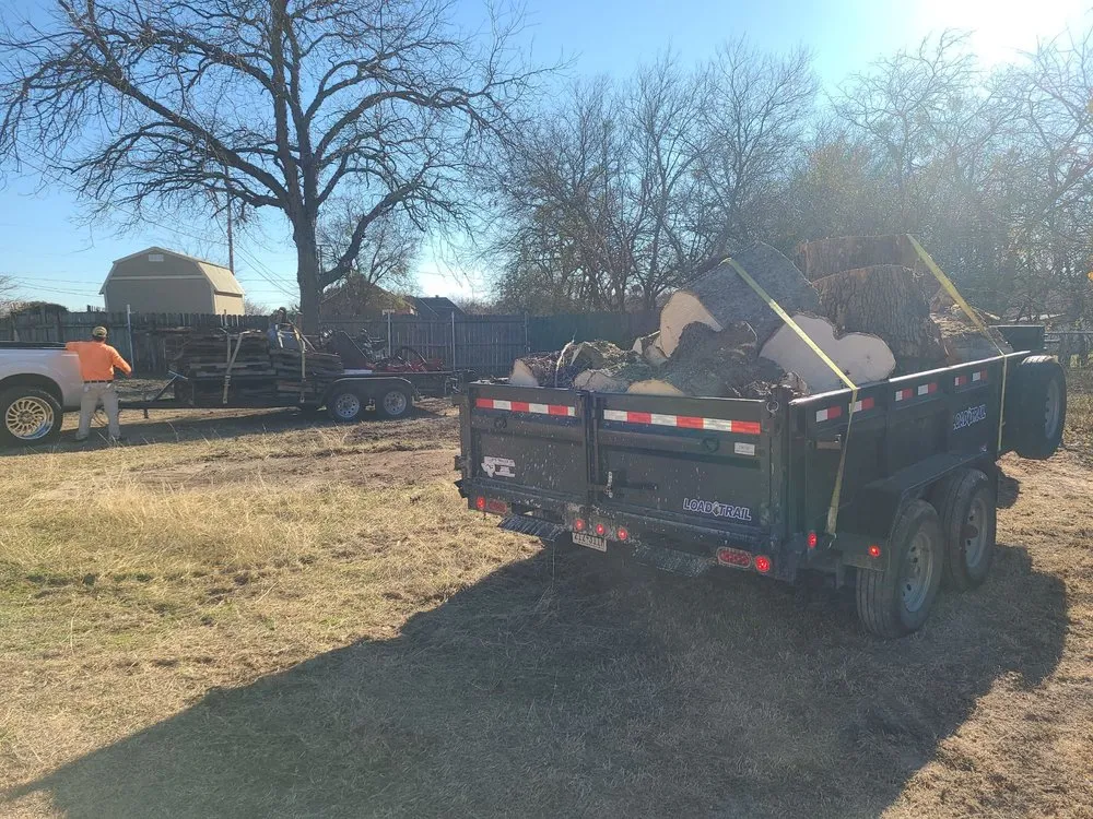 Local residential landscaping experts serving Glen Rose, TX - Aguilar's Lawn Care & All Services