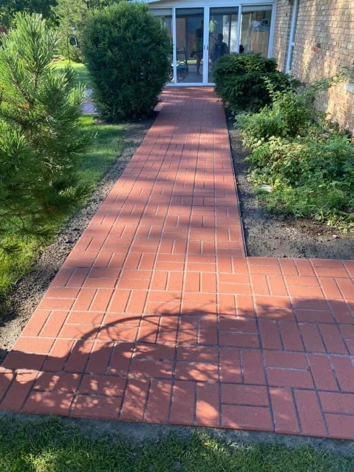 Affordable landscape design experts serving Blue Island, IL - Aguilera Friends Landscaping