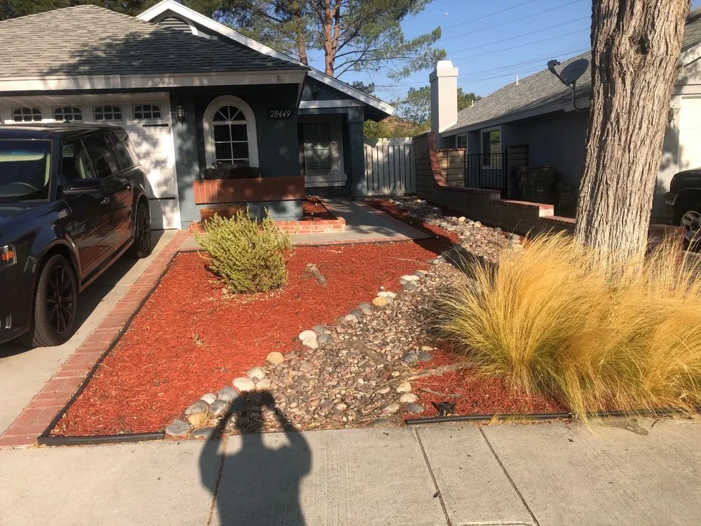 Top-rated lawn care service with custom design across Santa Clarita, CA - Aguilera's Lawn Care & Irrigation