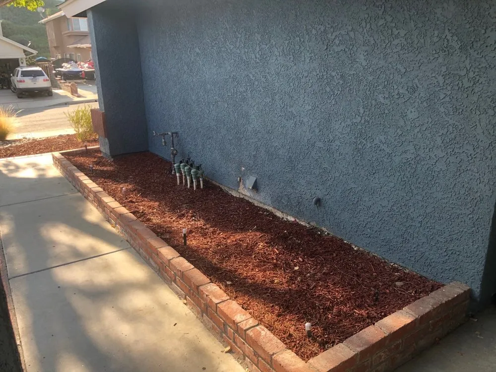 Top-rated garden landscaping for homes across Santa Clarita, CA - Aguilera's Lawn Care & Irrigation