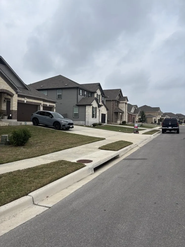 Top-rated landscaping services in Kyle, TX by Aguillon Landscaping