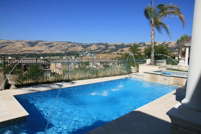 Reliable yard cleanup service in Santa Clara, CA by Aguirre & Associates Landscaping