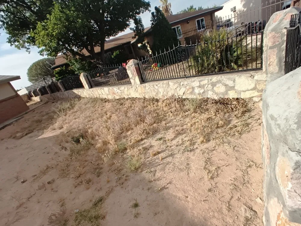 Expert yard cleanup service for homes across El Paso, TX - Aguirre Lawn Service & Maintenance