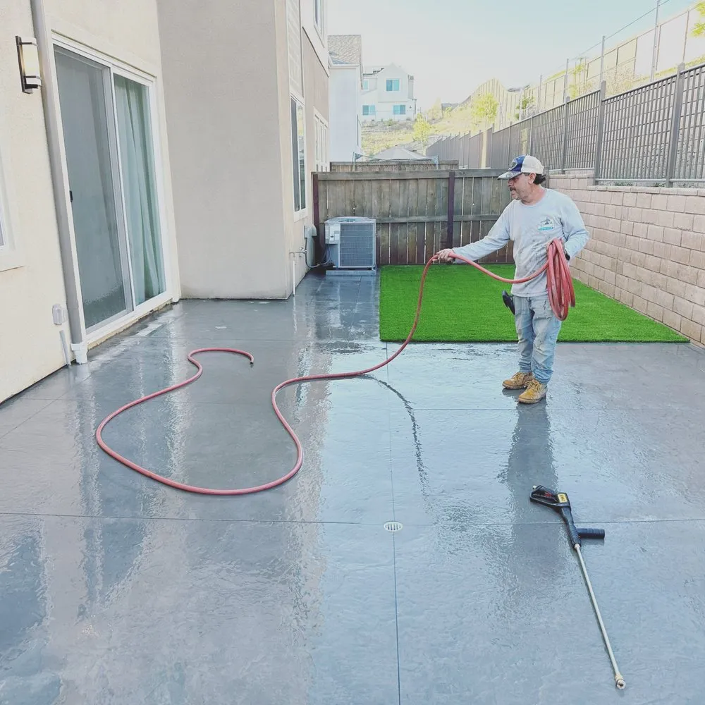 Expert yard maintenance for year-round maintenance across San Diego, CA - Agui's Concrete