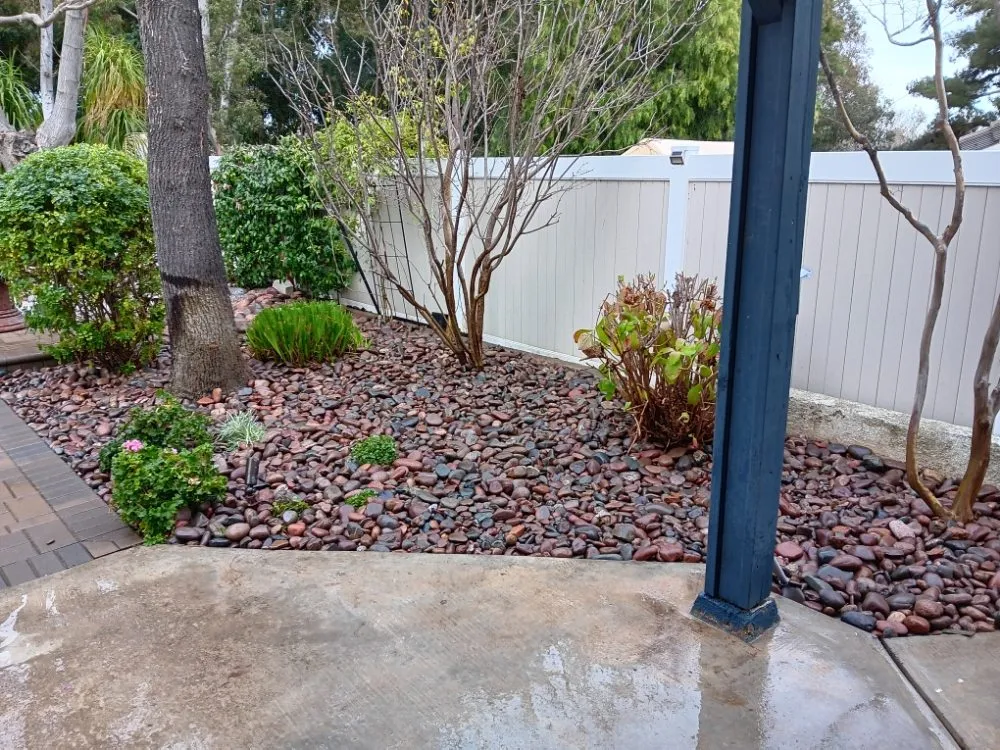 Reliable landscaping services experts serving Perris, CA - Aguivaz Landscape & LawnCare