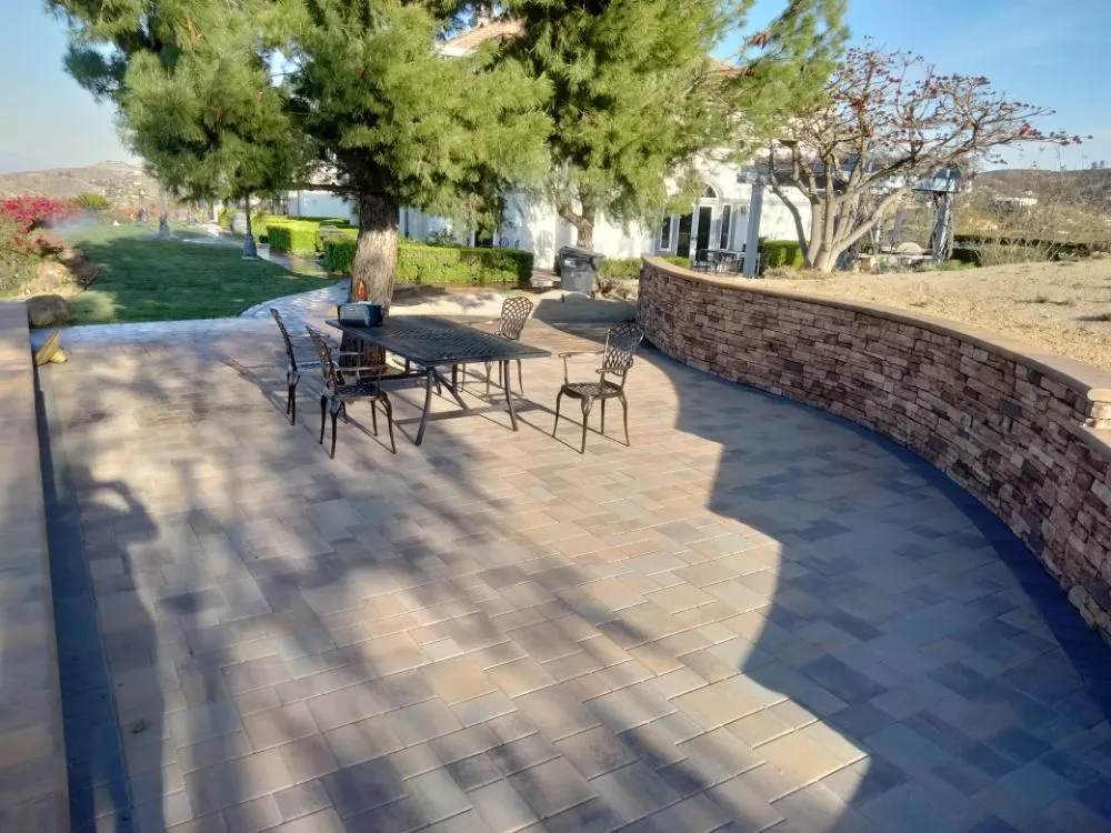 Reliable residential landscaping in Perris, CA - Aguivaz Landscape & LawnCare