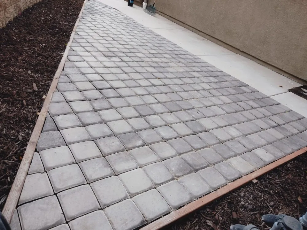 Professional landscape design in Perris, CA - Aguivaz Landscape & LawnCare