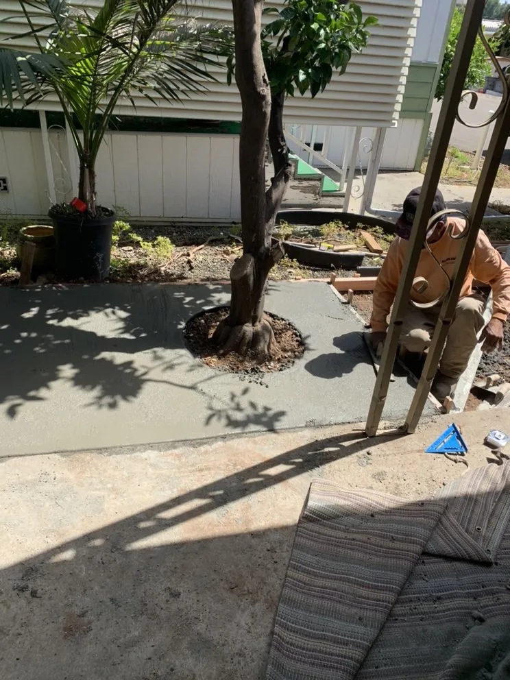 Custom lawn mowing service for year-round maintenance in Vista, CA by Agustin Landscaping