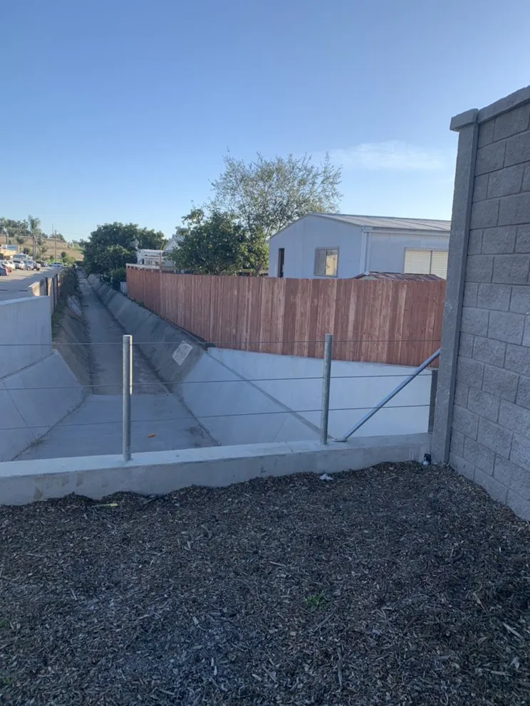 Top-rated lawn care service in Vista, CA by Agustin Landscaping