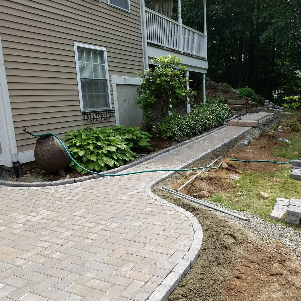 Expert yard cleanup service experts serving Plainville, CT - Ahlgren Landscaping