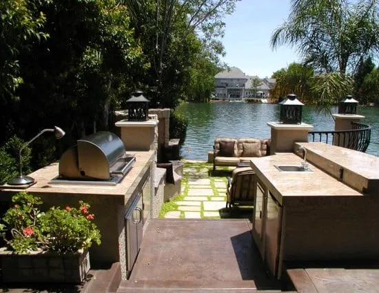 Affordable lawn mowing service for year-round maintenance in Sacramento, CA by Ahrens Landscape