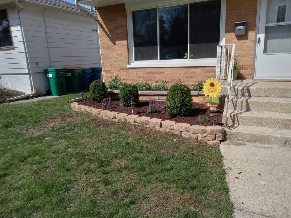 Local yard cleanup service for year-round maintenance in Gary, IN by A&I Landscape Services