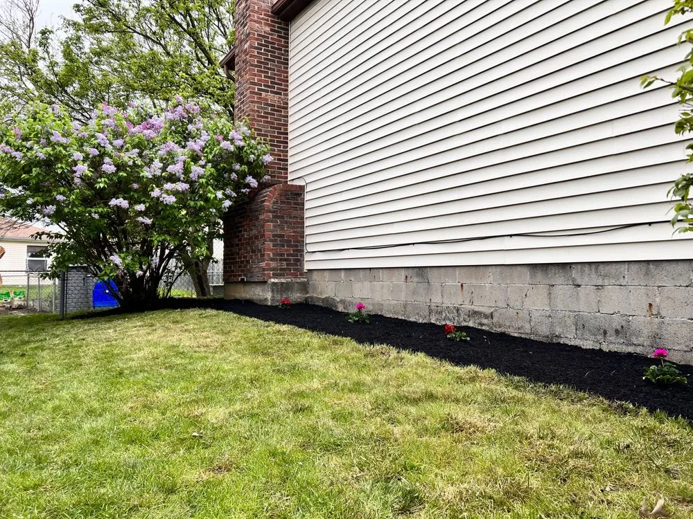 Custom outdoor landscaping in Dublin, OH - A&I Lawn Care And Construction