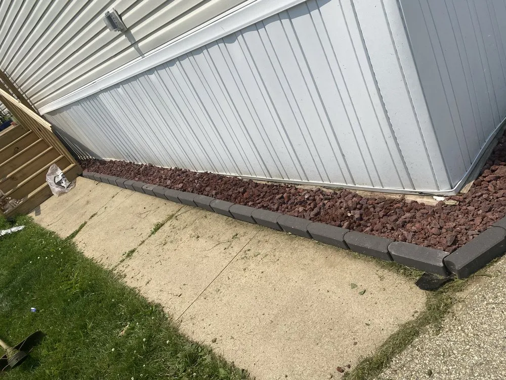 Top-rated outdoor landscaping for beautiful yards in Cedar Rapids, IA by Aidan’s Lawn Care