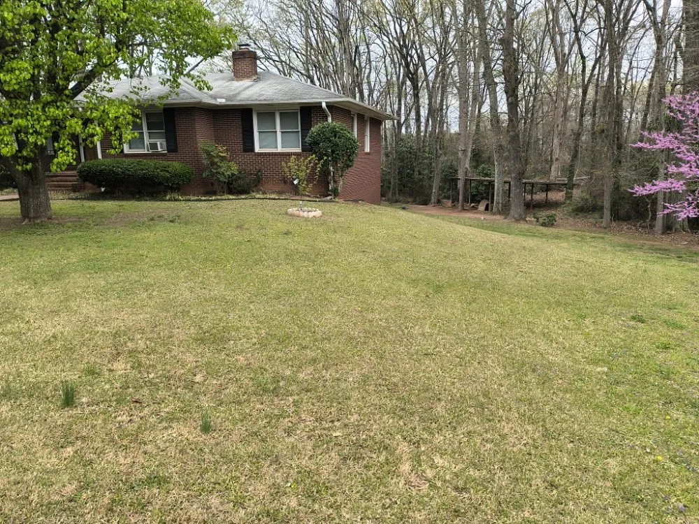 Expert yard maintenance experts serving Travelers Rest, SC - Aiken Atkins Landscaping