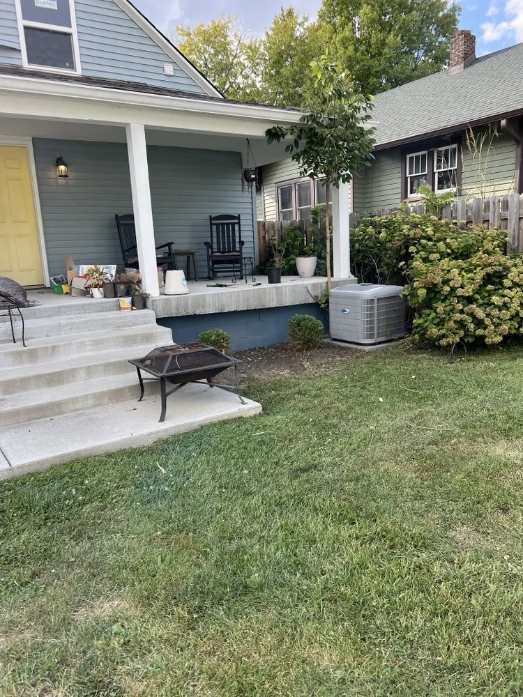 Custom yard maintenance in Lombard, IL - Aikman Lawn Service