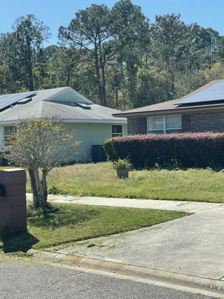 Trusted lawn mowing service in Jacksonville, FL - AIl In One Scrappers