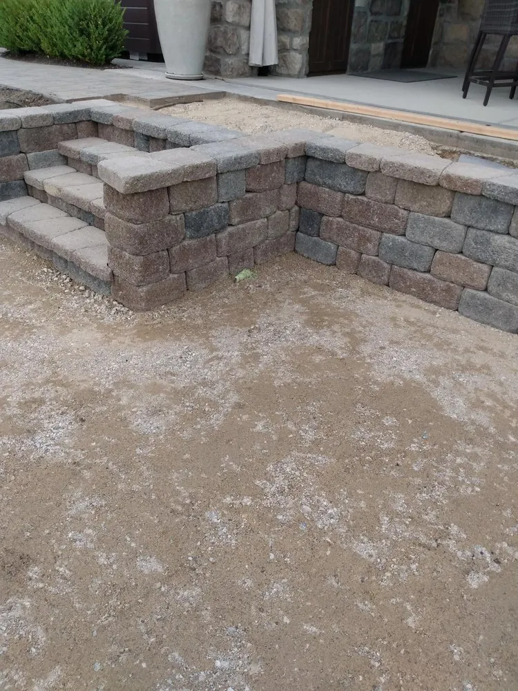 Expert lawn mowing service experts serving Kuna, ID - Aim High Lawn and Landscape