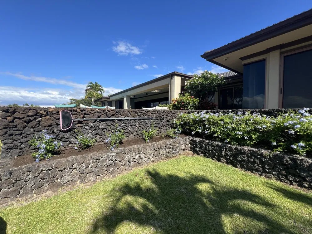 Professional yard maintenance experts serving Puako, HI - Aina Terra Permascapes