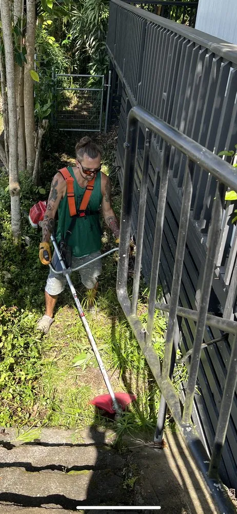Custom lawn mowing service experts serving Puako, HI - Aina Terra Permascapes