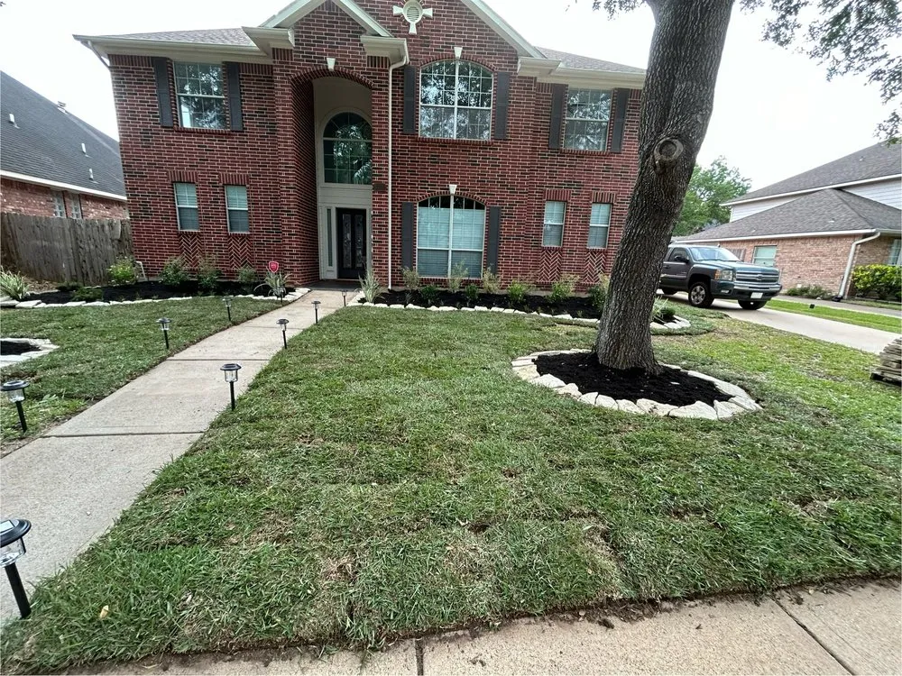 Professional outdoor landscaping for beautiful yards across Houston, TX - Aisling Prime Landscaping & Design
