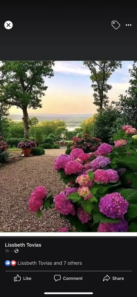 Custom residential landscaping experts serving Hawthorne, NJ - AJ Construction & Landscaping