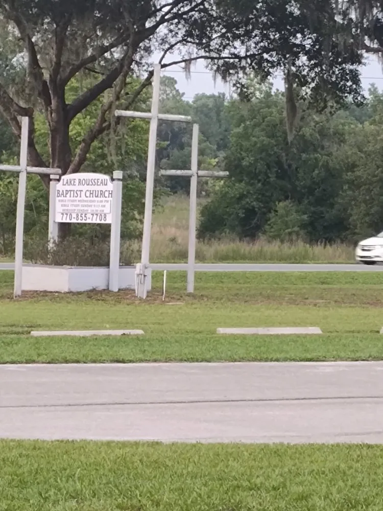 Top-rated lawn care service for residential properties across Crystal River, FL - A&J family services