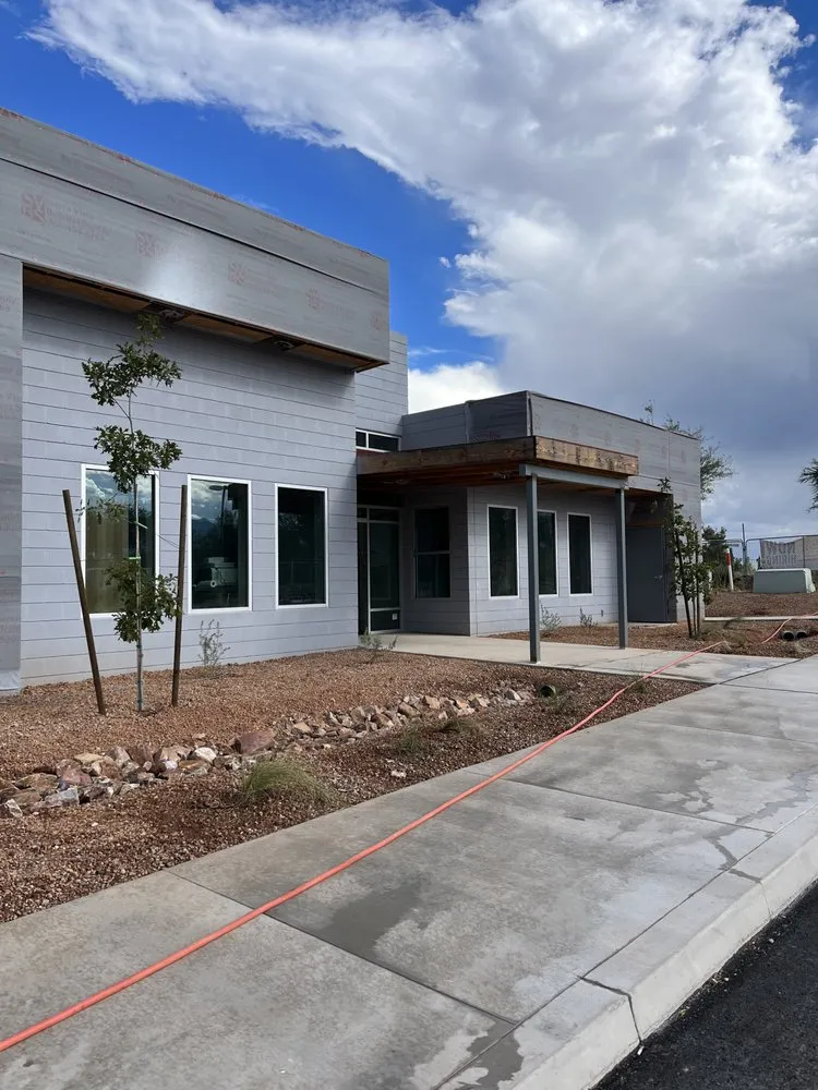 Professional yard maintenance in Tucson, AZ by A&J Hardscapes