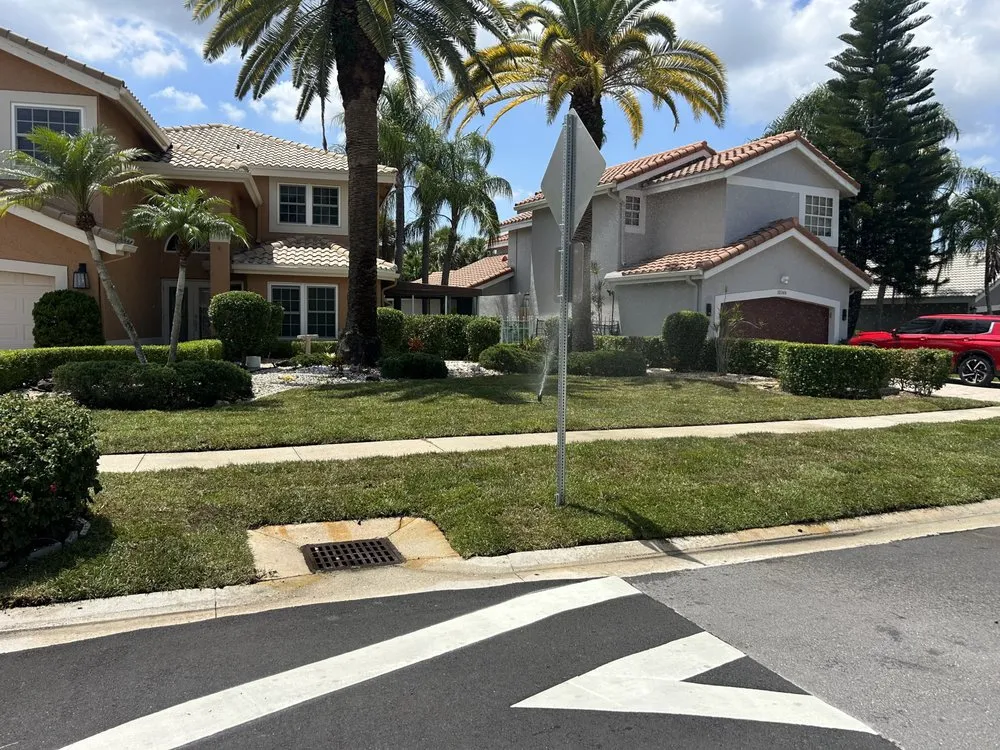 Local landscaping services in Coral Springs, FL by AJ Landscaping