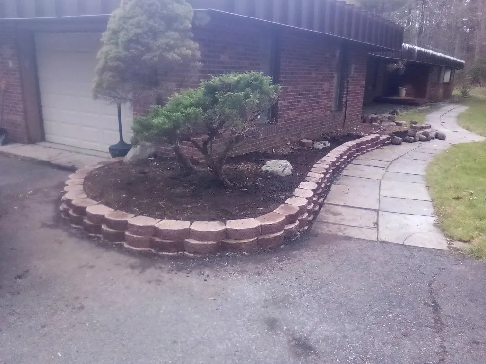 Custom lawn care service in Scotrun, PA - A&J Landscaping