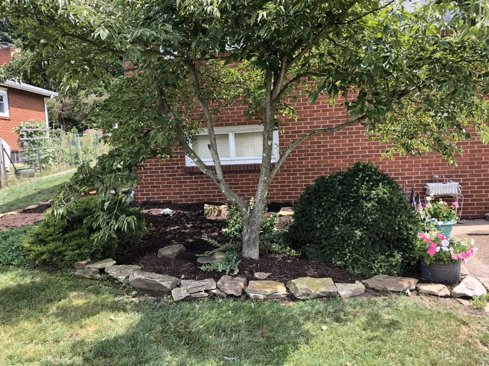 Expert yard maintenance in White oak, PA - A&J Landscaping
