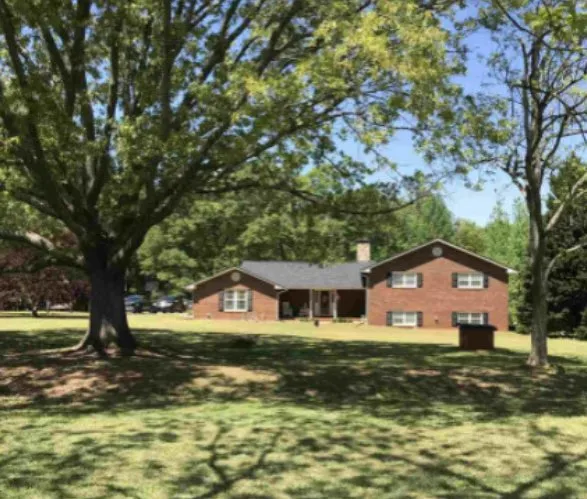 Trusted landscaping services experts serving Griffin, GA - Aj lawn care