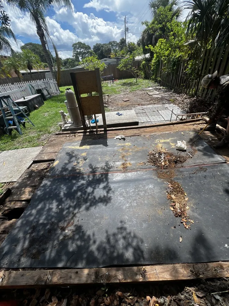 Affordable landscaping services experts serving Bradenton, FL - A&J Lawn Care Services