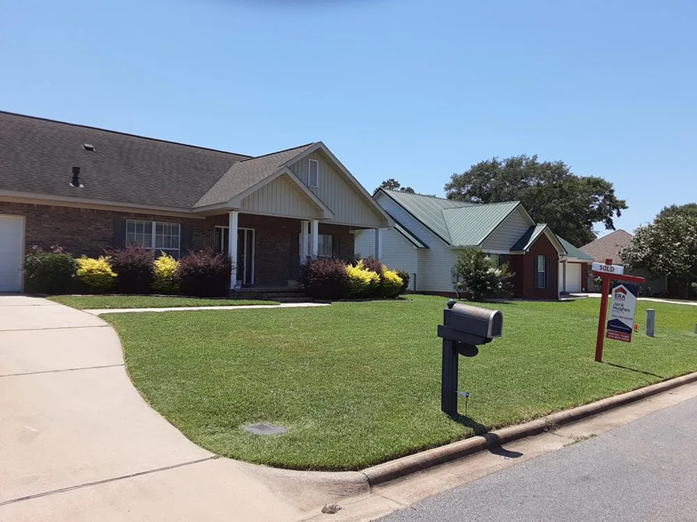 Custom yard cleanup service near you in Dothan, AL by A&J Lawn Care Services