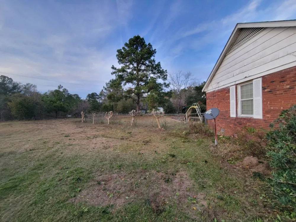 Custom lawn care service in Adel, GA by A&J Lawncare