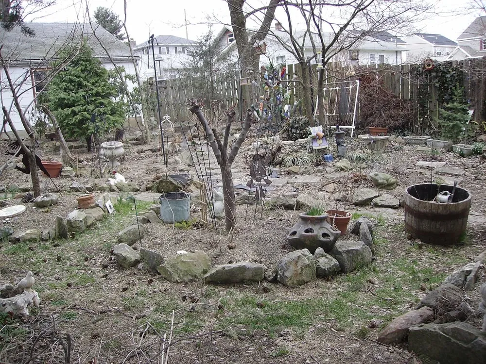 Custom lawn mowing service for homes across Allentown, PA - AJ Wildflower Landscape Maintenance